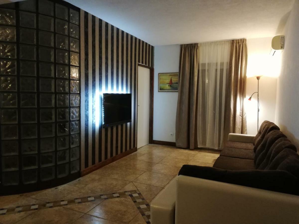 Apartments Blanca Vodice Eksteriør billede